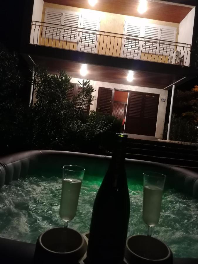 Guesthouse Butkovic Пунат Экстерьер фото